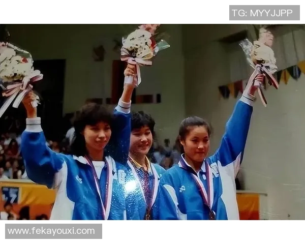 陈静谈羽毛球生涯：从青涩小将到世界冠军的心路历程