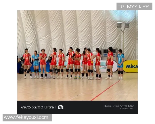 重庆排球队中路突破战术解析与应用探讨