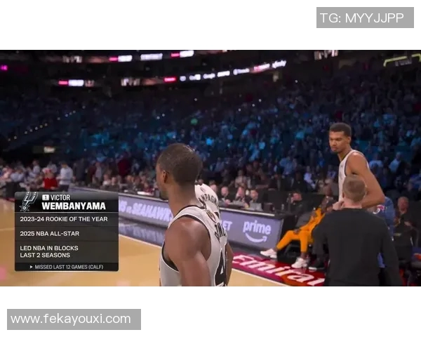 雷霆与马刺激战正酣新浪视频直播带你全程体验精彩瞬间