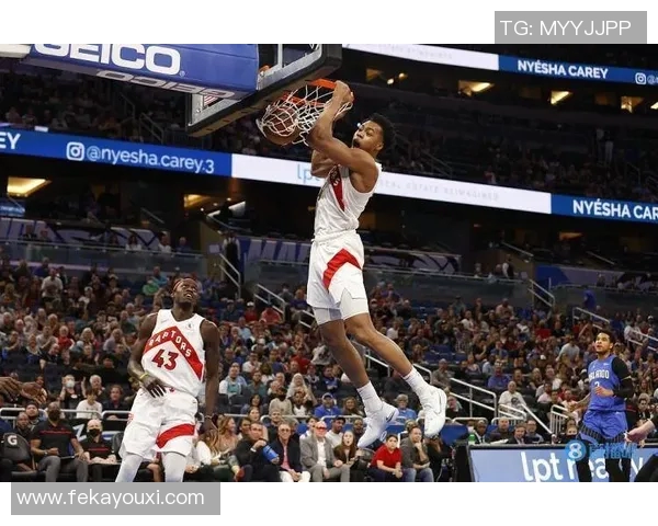 斯科蒂巴恩斯如何在NBA赛场上展现全能才华与领导能力