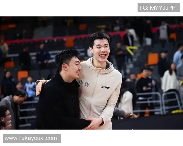 郭昊文的篮球之路:从青涩少年到职业球员的成长历程与未来展望 郭昊文的篮球之路:从青涩少年到职业球员的成长历程与未来展望