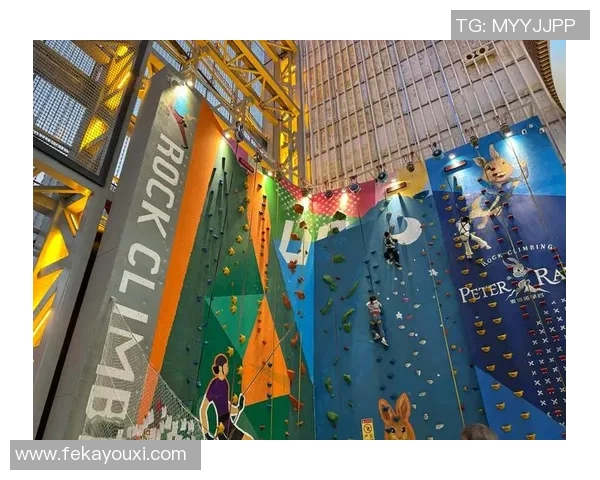 深圳攀岩队的耐力挑战与成长之路全景揭秘 深圳攀岩队的耐力挑战与成长之路全景揭秘