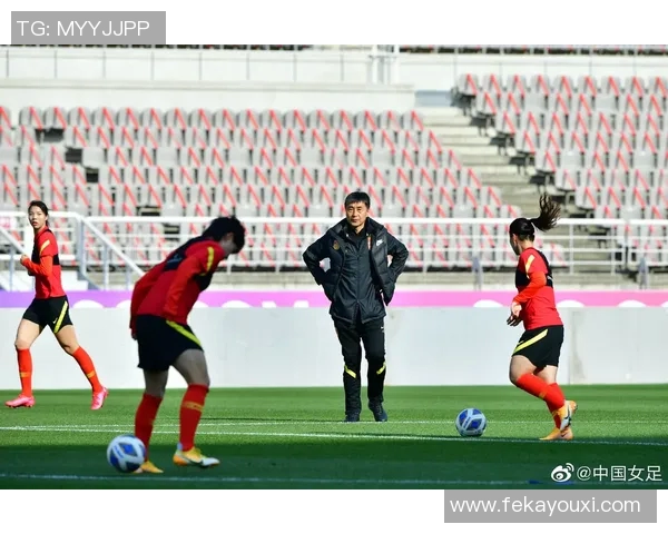 韩K联焦点战首尔对决城南激情碰撞期待精彩瞬间展现球队实力与战术博弈